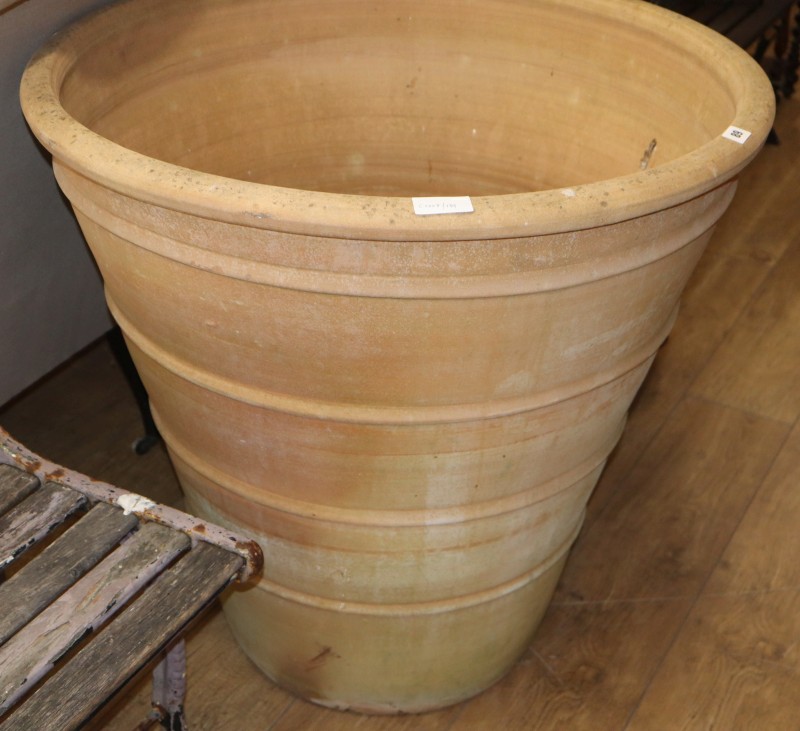 Pots and Pithoi Ltd. A large circular Citrus pot, Diameter 82cm, H.78cm